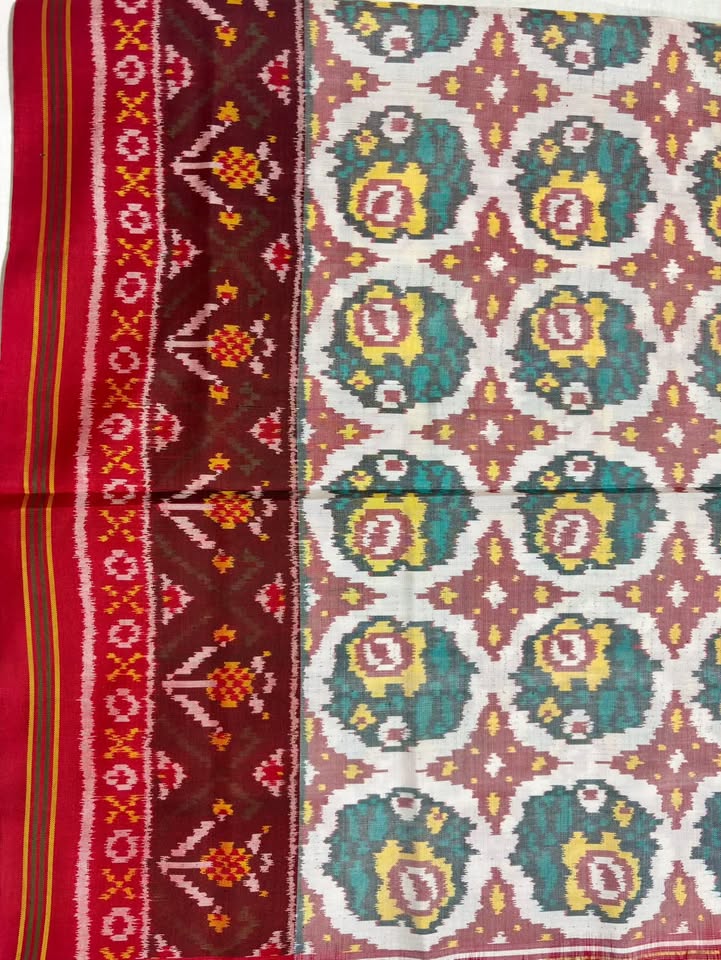 Semi ikkat patola sarees