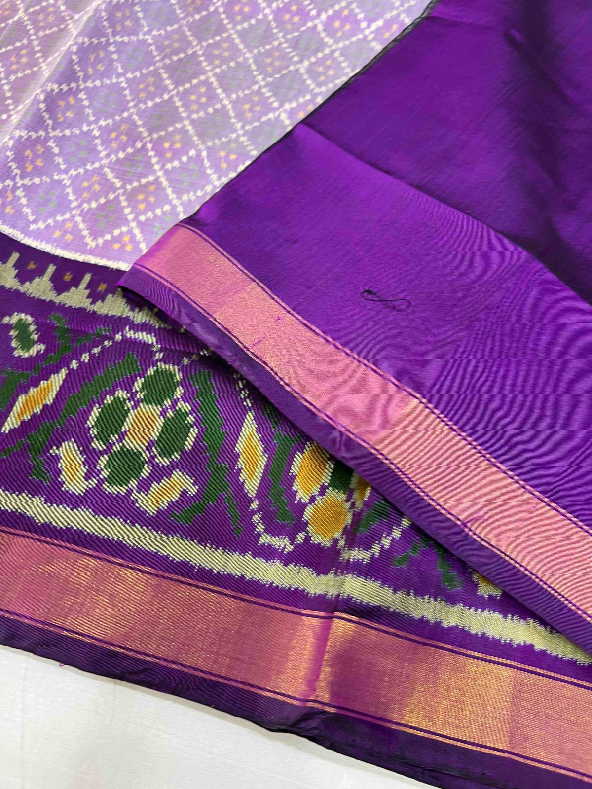 Light purple daliya bhat design single ikkat Patola silk Sarees