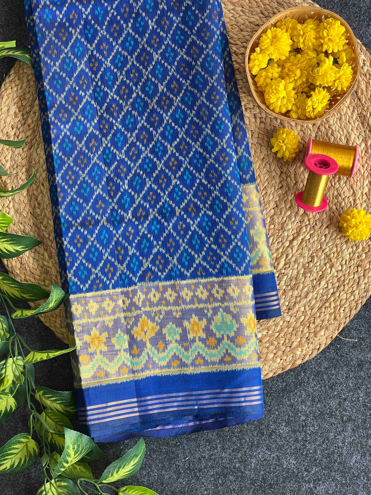 Blue daliya bhat design single ikkat Patola silk Saree