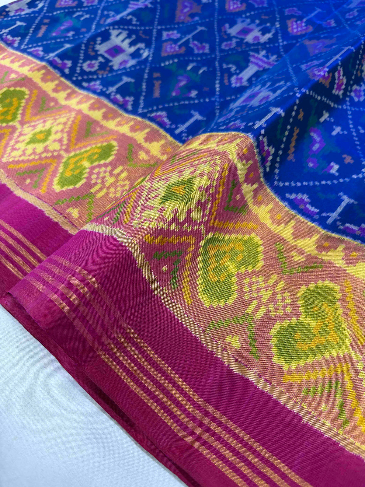 Beautiful blue narikunjan design with pink combination single ikkat Patola silk Saree