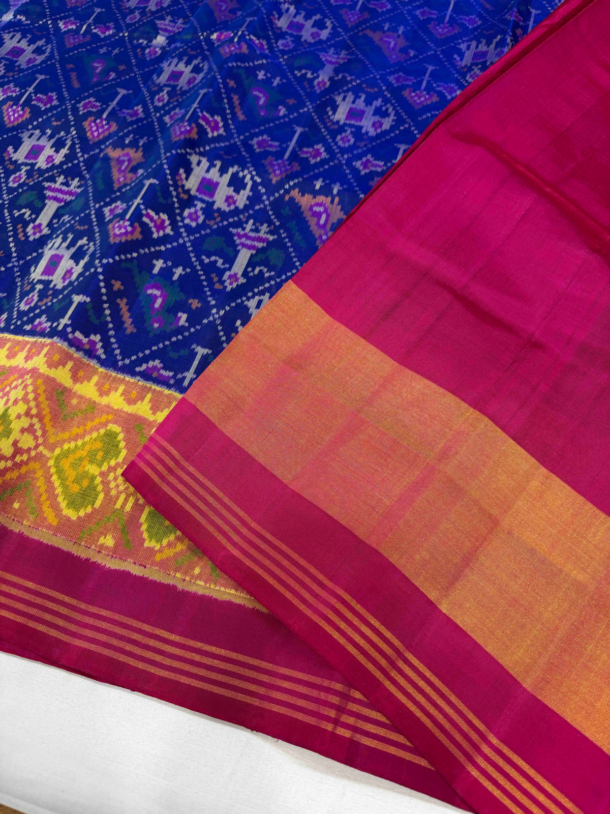 Beautiful blue narikunjan design with pink combination single ikkat Patola silk Saree