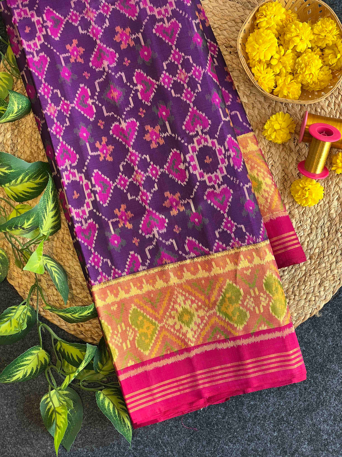 Blue mix manekchok design single ikkat Patola silk Saree
