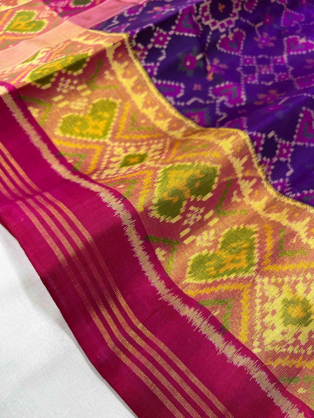 Blue mix manekchok design single ikkat Patola silk Saree