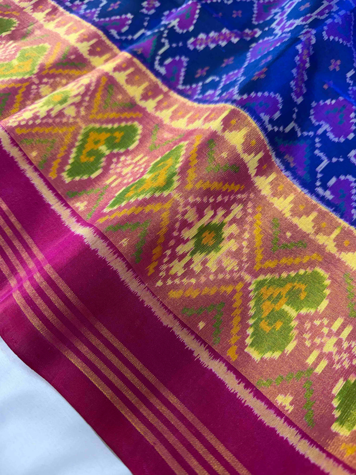 Blue manekchok design with pink combination single ikkat Patola silk Saree