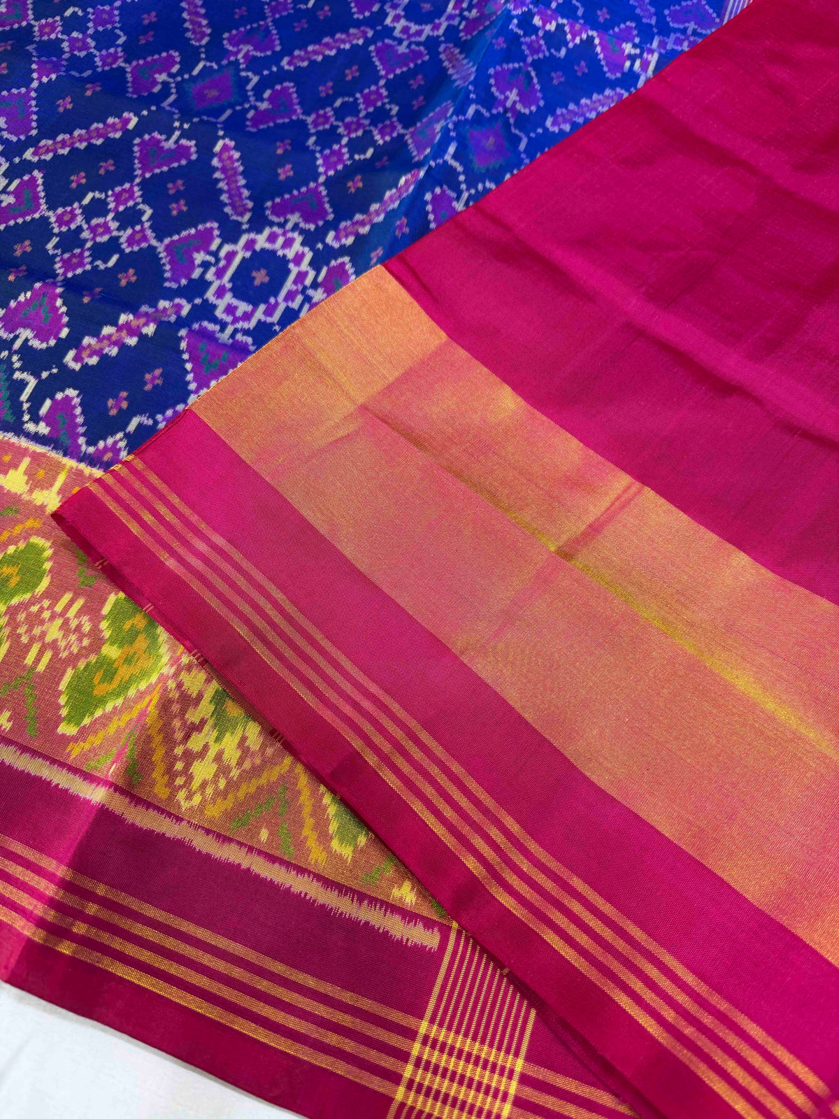 Blue manekchok design with pink combination single ikkat Patola silk Saree