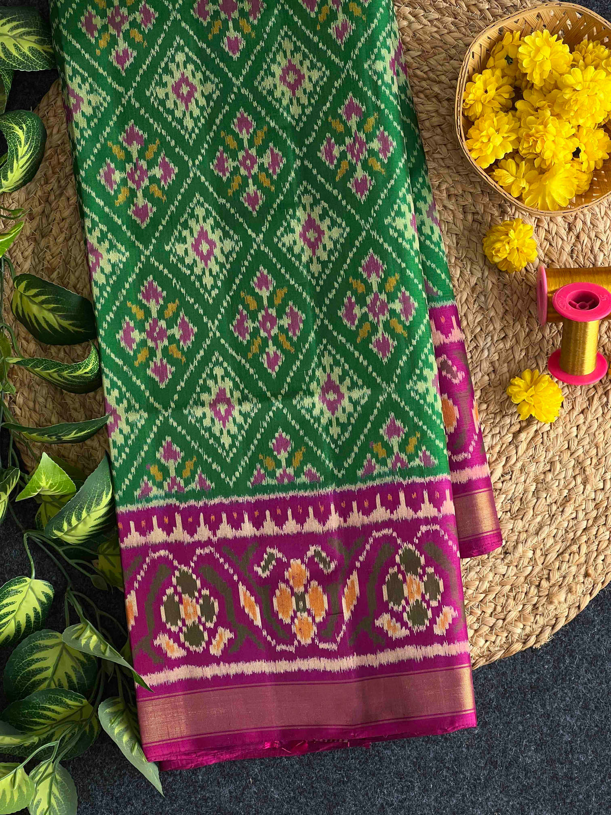 Beautiful light Green with pink combination single ikkat Patola silk Saree