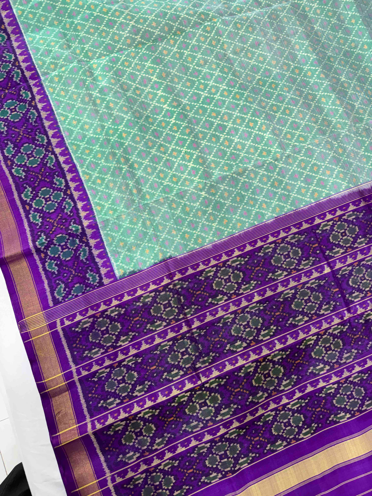 Beautiful pista Green with purple combination Patola silk Saree