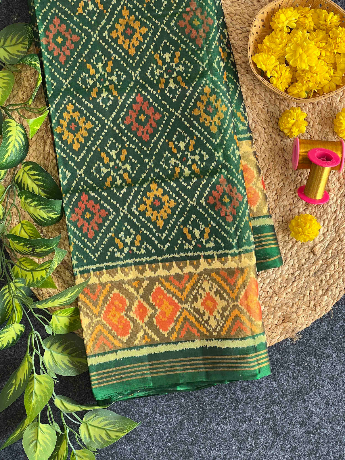 Beautiful green panchnanda design single ikkat Patola silk Saree