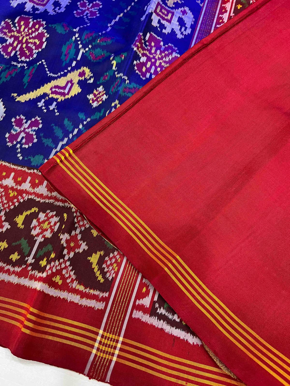 Blue narikunjan design with red Pallu Semi ikkat silk patola saree